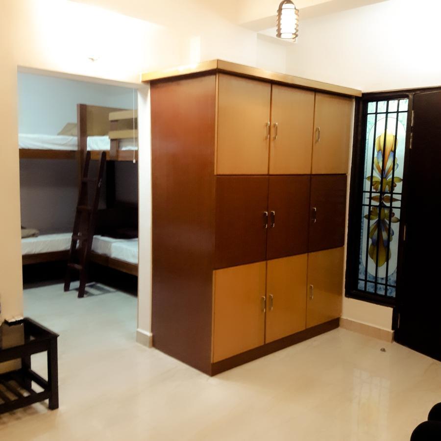 Hotel Alwesal International Madikeri Esterno foto